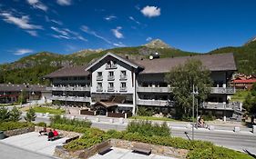 Skogstad Hotel